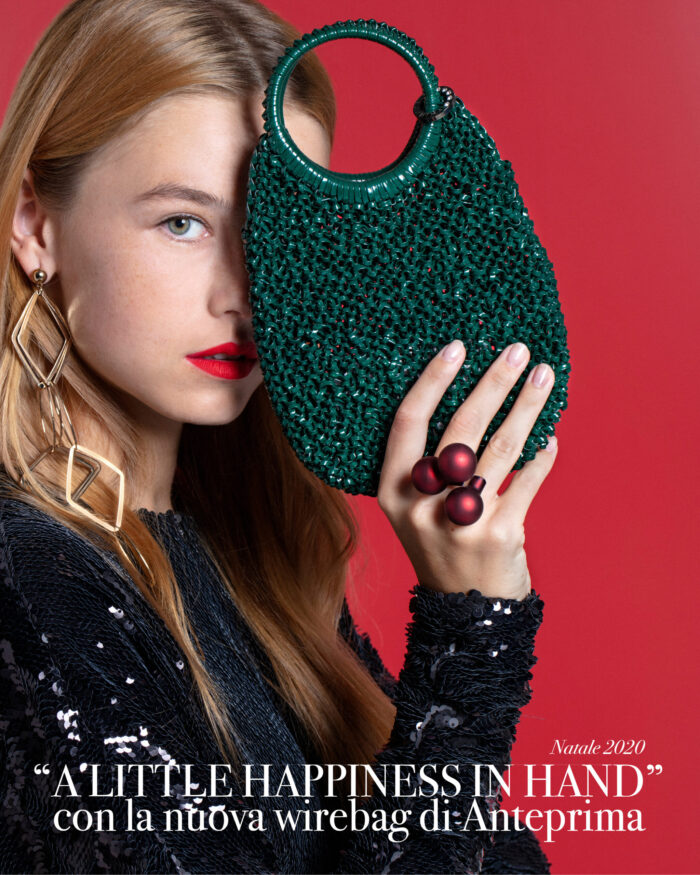 ANTEPRIMA presenta la wirebag in limited edition per il NATALE 2020